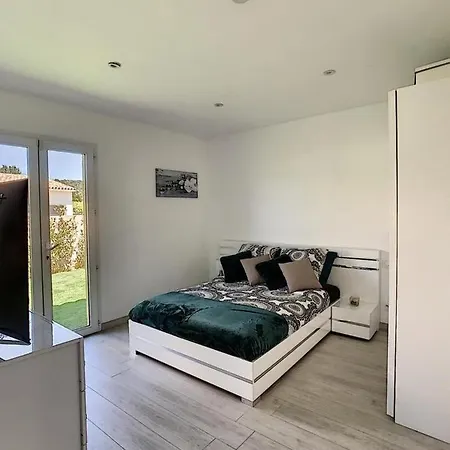Villa De Prestige Dans Le Golfe De Saint Tropez